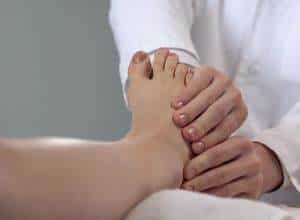 Choosing an Ankle Injury Doctor - Expert Guidance